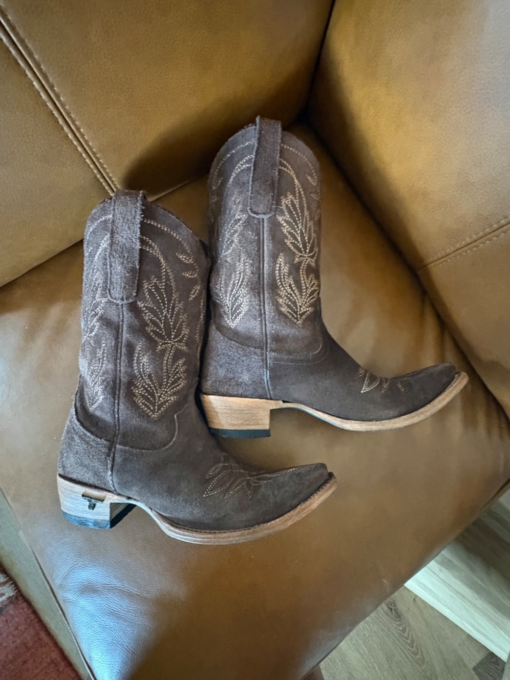 Lane Lexington Dark Brown Suede Embroidered Cowgirl Boots Size 7.5 - Picture 3 of 16